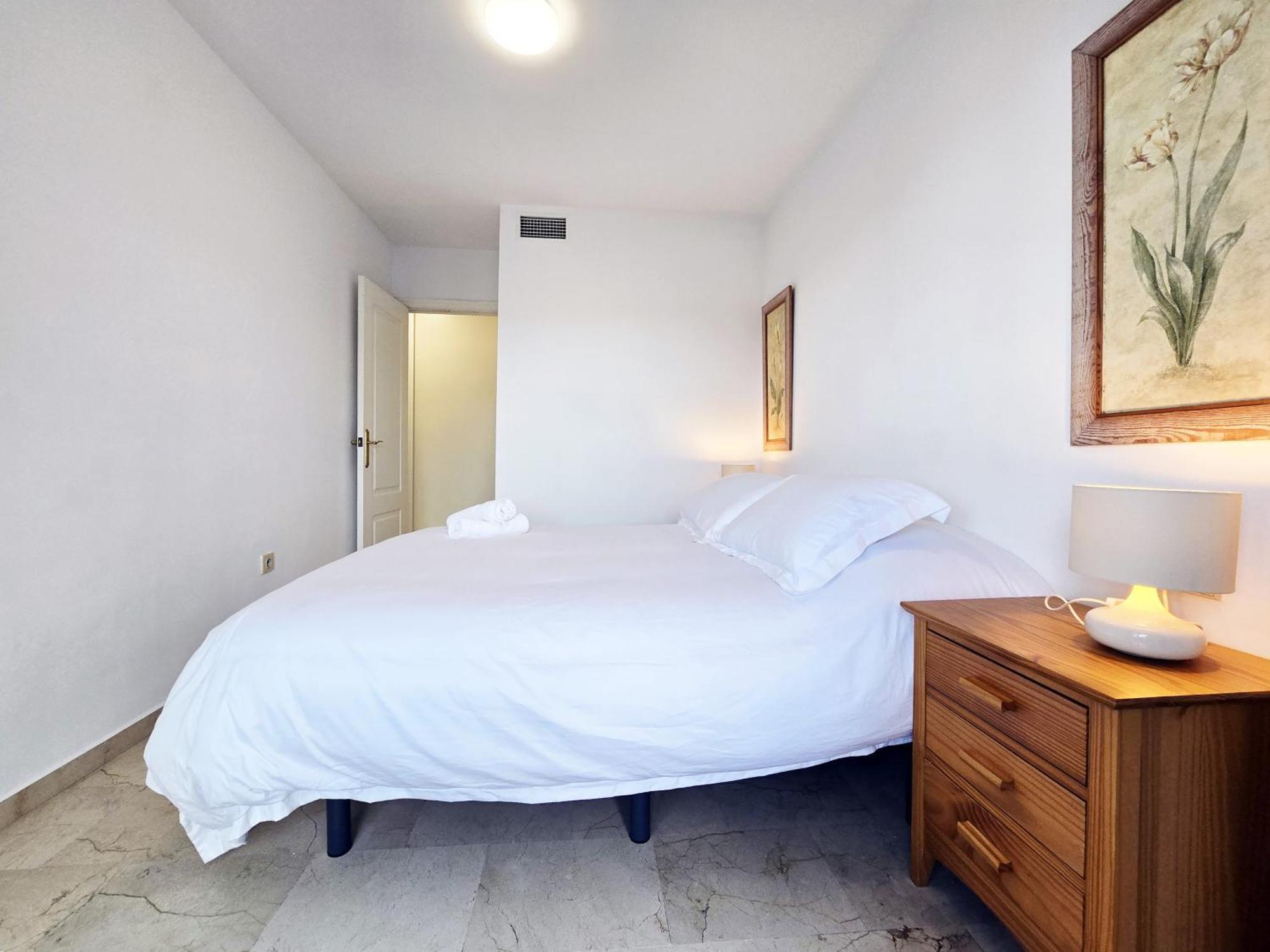 Aa Guest - La Marina Sea Views Eco Marbella