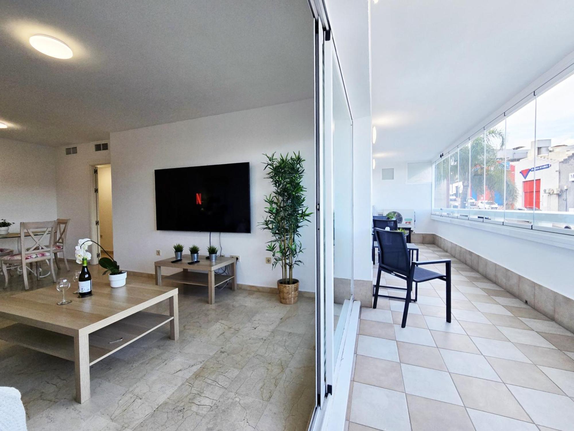 Aa Guest - La Marina Sea Views Eco Apartamento Marbella