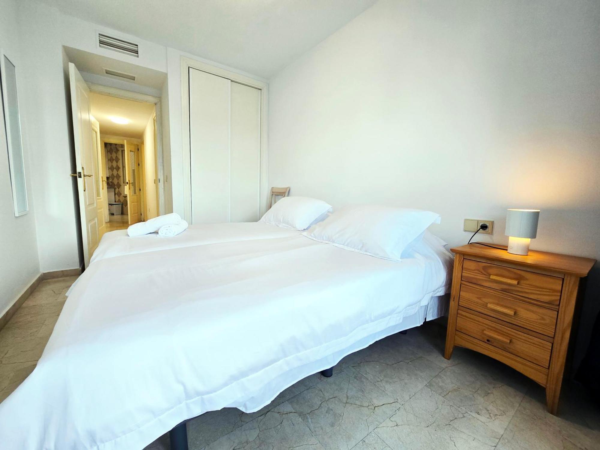 Aa Guest - La Marina Sea Views Eco * Marbella